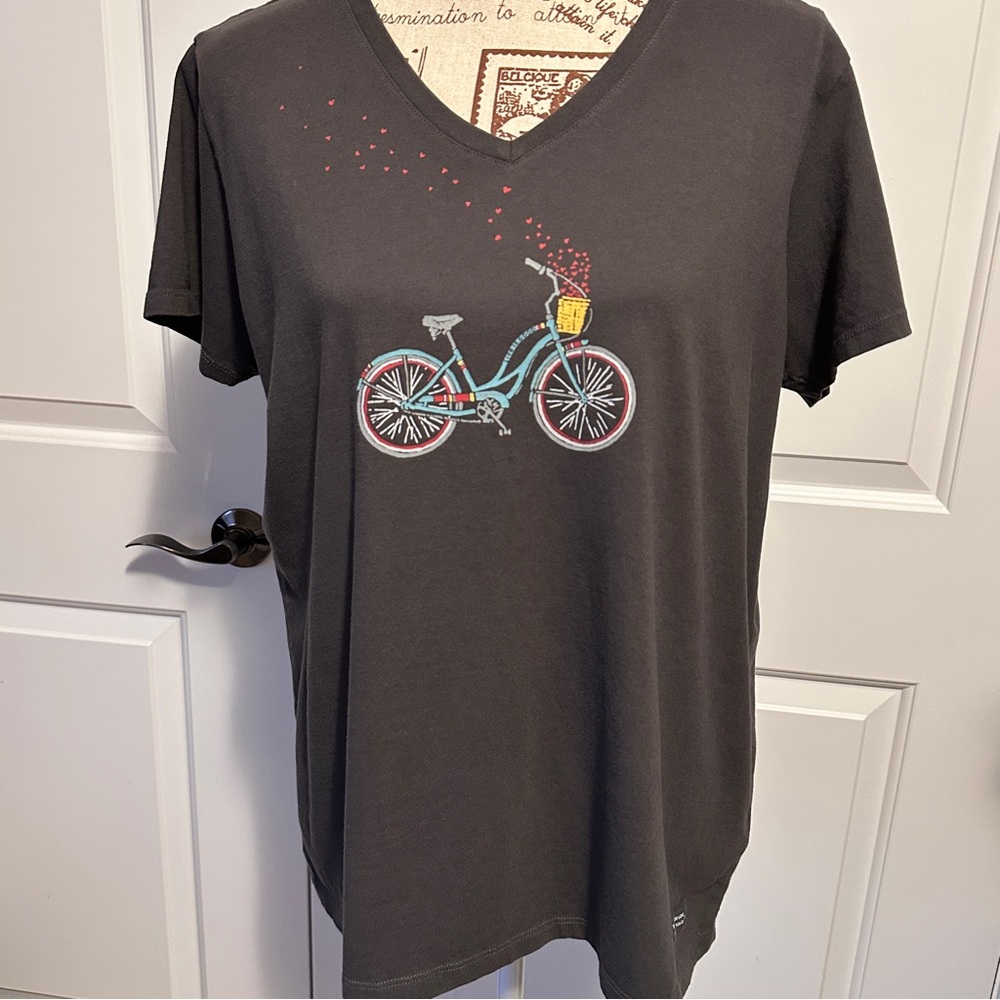 Life is Good cruiser bike hearts crusher vee graphic tee sz Lg